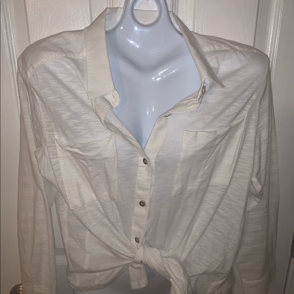 Vintage America Tops - Vintage X America cream colored shirt in great condition